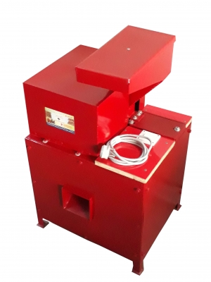 Manufacturers Exporters and Wholesale Suppliers of Circle Supari Cutting Machine (Automatic Hoper Type) Rajkot Gujarat