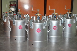 Manufacturers Exporters and Wholesale Suppliers of Pressure Feed Container/Pot Pune Maharashtra