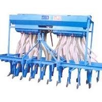 Manufacturers Exporters and Wholesale Suppliers of Tractor Operated Seed Cum Fertilizer Drill Rajkot Gujarat