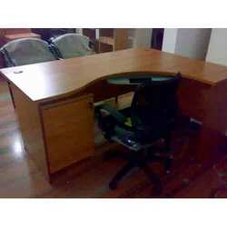 Manufacturers Exporters and Wholesale Suppliers of Office Desk Chennai Tamil Nadu