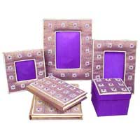 Manufacturers Exporters and Wholesale Suppliers of Purple Photo Frame Moradabad Uttar Pradesh