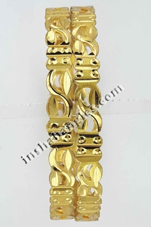 Manufacturers Exporters and Wholesale Suppliers of 7.8MM / Micro Dell / 0.040 Gram(Die Gold) Mumbai Maharashtra