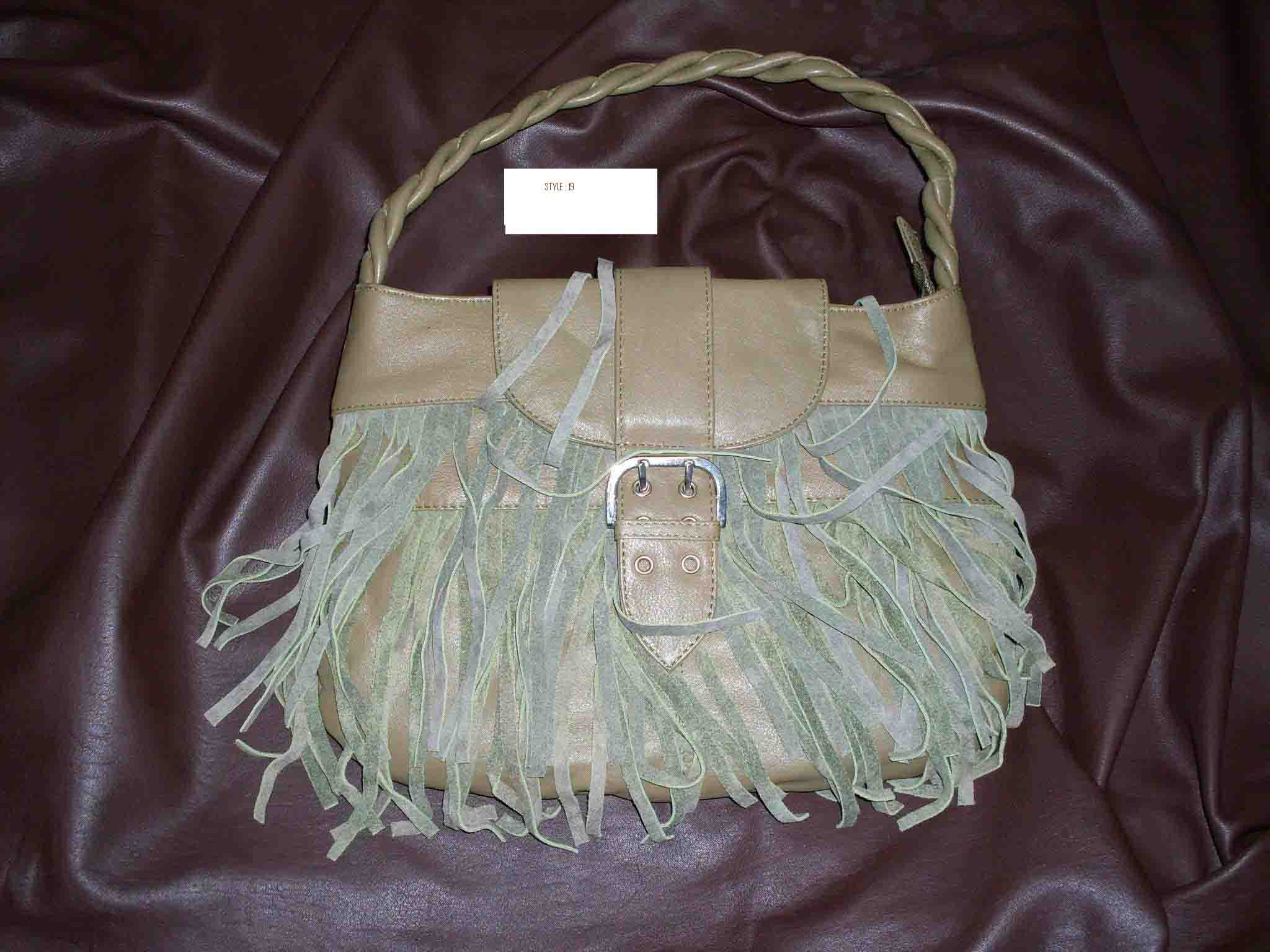 Manufacturers Exporters and Wholesale Suppliers of Collage Hand Bags Farrukhabad Uttar Pradesh