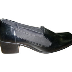 Manufacturers Exporters and Wholesale Suppliers of Black Ladies Shoes Mumbai Maharashtra