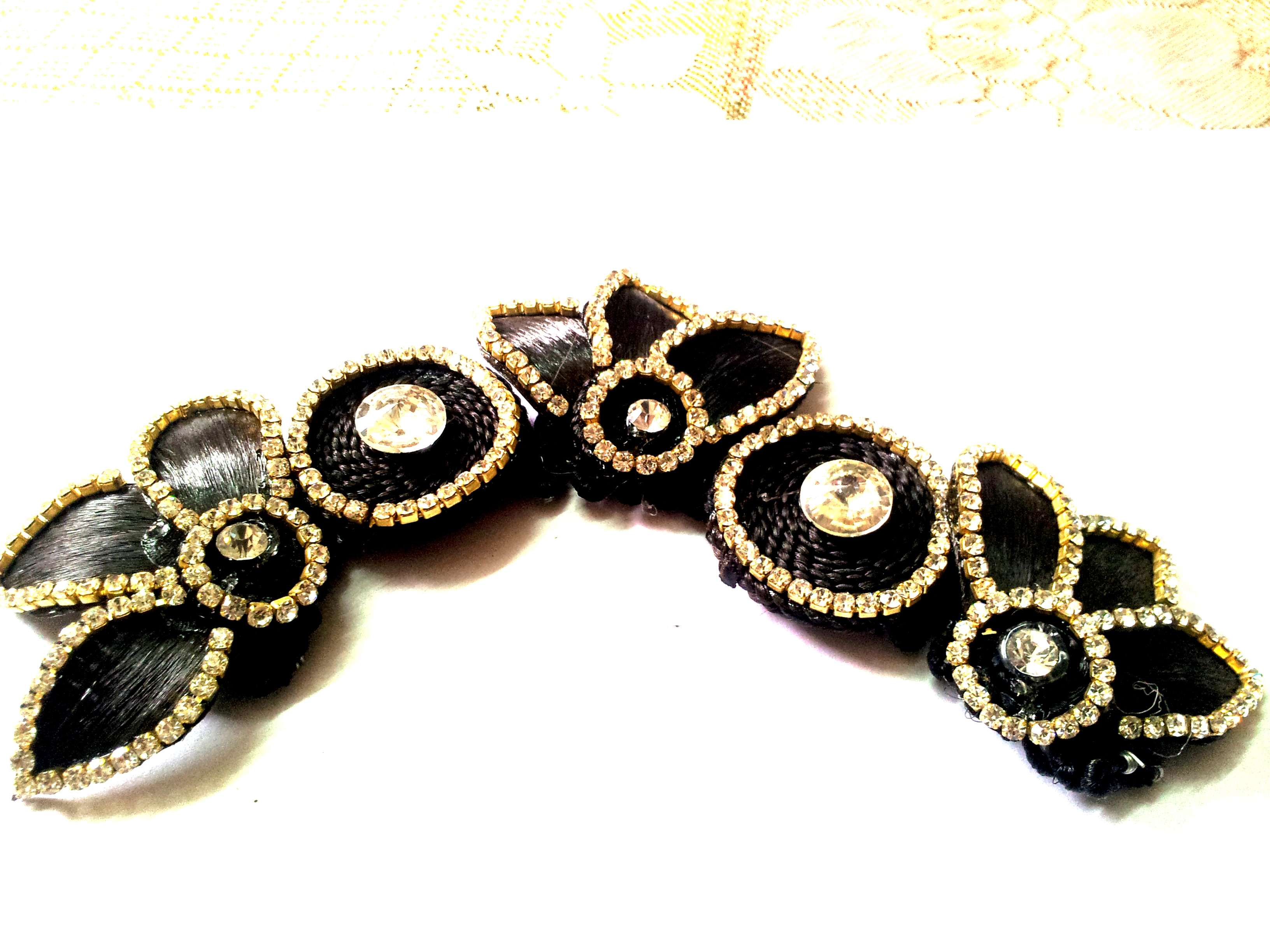 Crown Hair Clip 02 Wholesaler Manufacturer Exporters Suppliers Maharashtra India Crown Hair Clip 02 Wholesaler Manufacturer Exporters Suppliers Maharashtra India