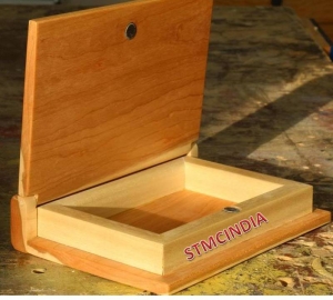 Manufacturers Exporters and Wholesale Suppliers of Wedding gift wood Box Navi Mumbai Maharashtra