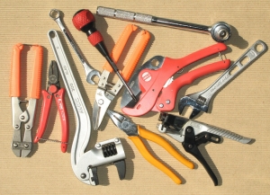Manufacturers Exporters and Wholesale Suppliers of Hand Tools Secunderabad Andhra Pradesh