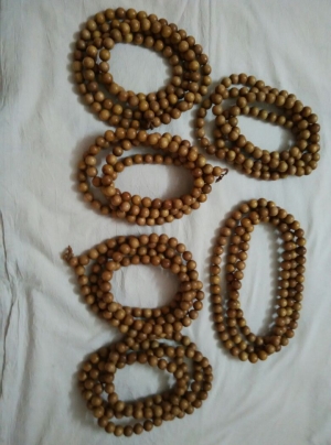 Manufacturers Exporters and Wholesale Suppliers of Sandalwood Necklace Japa Bead Jaipur Rajasthan