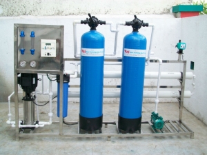 Manufacturers Exporters and Wholesale Suppliers of Mineral Water Plant for Domestic Telangana Andhra Pradesh