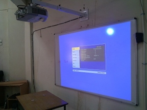 Manufacturers Exporters and Wholesale Suppliers of PROJECTOR SCREEN Jaipur Rajasthan