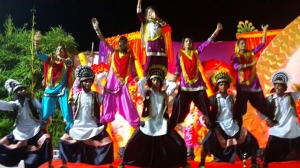 Punjabi Giddha Dancer