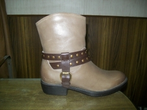 Manufacturers Exporters and Wholesale Suppliers of Ankle boots Agra Uttar Pradesh