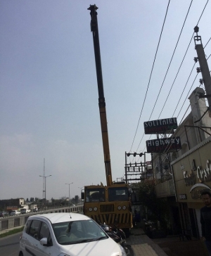 Towing Crane On Hire
