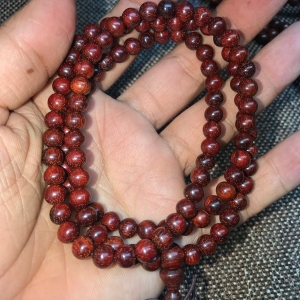 Manufacturers Exporters and Wholesale Suppliers of Red Sandalwood Japa Mala 8mm Size Jaipur Rajasthan
