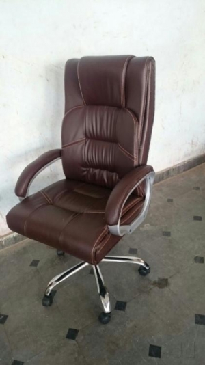 Manufacturers Exporters and Wholesale Suppliers of Revolving Chair Hyderabad Andhra Pradesh