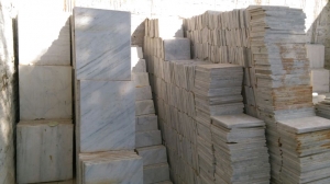 Manufacturers Exporters and Wholesale Suppliers of White Marble Tile Allahabad Uttar Pradesh