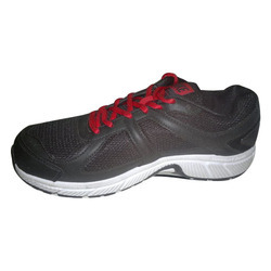 Manufacturers Exporters and Wholesale Suppliers of Designer Sports Shoes Mumbai Maharashtra