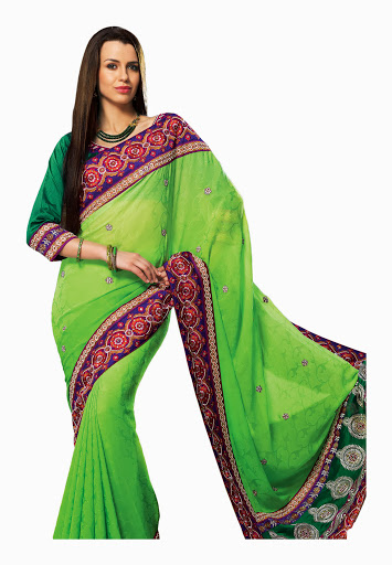 Manufacturers Exporters and Wholesale Suppliers of Peacock Green Saree SURAT Gujarat