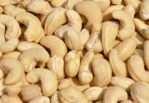 Manufacturers Exporters and Wholesale Suppliers of cashew nuts Miri.Sarawak Sarawak