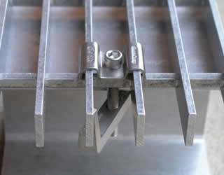 Manufacturers Exporters and Wholesale Suppliers of Aluminum grating hedngshui hebei