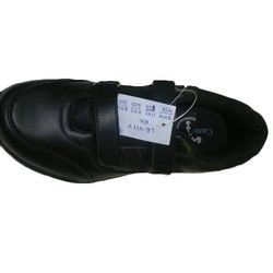 Manufacturers Exporters and Wholesale Suppliers of School Shoes Mumbai Maharashtra