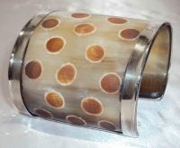 Manufacturers Exporters and Wholesale Suppliers of Horn handcuff hyderabad Andhra Pradesh