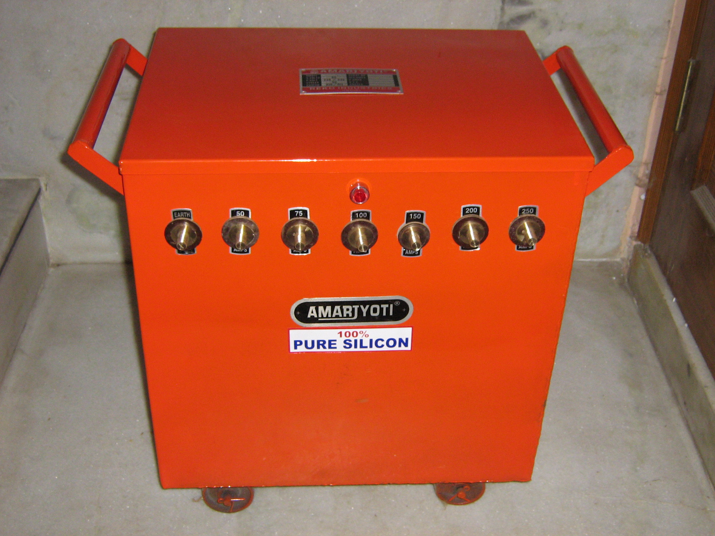 Manufacturers Exporters and Wholesale Suppliers of Oil cooled Welding Machine hyderabad Andhra Pradesh