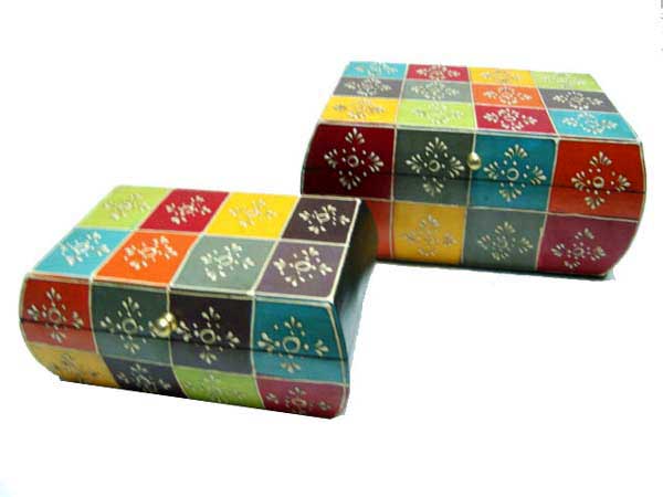 Manufacturers Exporters and Wholesale Suppliers of Painted Wooden Box Vadodara Gujarat