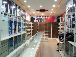 Manufacturers Exporters and Wholesale Suppliers of CLOTHING SHOP RACKS Nashik Maharashtra