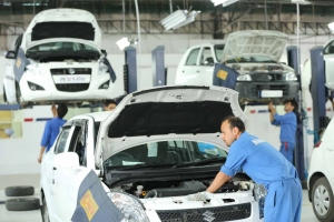 Service Provider of All Four Wheeler Vehicles Repair & Services Varanasi Uttar Pradesh 