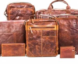 Manufacturers Exporters and Wholesale Suppliers of Leather Bags Manufacturers & Exporters  