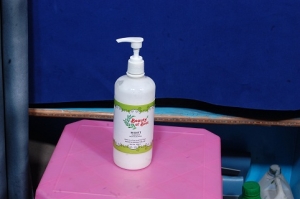 Manufacturers Exporters and Wholesale Suppliers of Moisturizing Cream New Delhi Delhi
