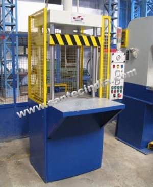 Manufacturers Exporters and Wholesale Suppliers of Hydraulic Auto Feeding Cutting Machines gurgaon Haryana Manufacturers Exporters and Wholesale Suppliers of Hydraulic Auto Feeding Cutting Machines gurgaon Haryana