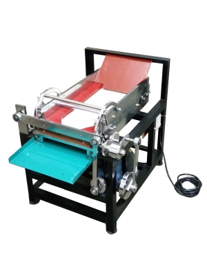 Manufacturers Exporters and Wholesale Suppliers of Betel nut Sali Cutting Machine Rajkot Gujarat