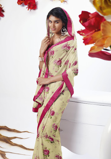 Manufacturers Exporters and Wholesale Suppliers of Cream Pink Georgette Saree SURAT Gujarat