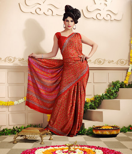 Manufacturers Exporters and Wholesale Suppliers of Red Olive Green Silk Saree SURAT Gujarat
