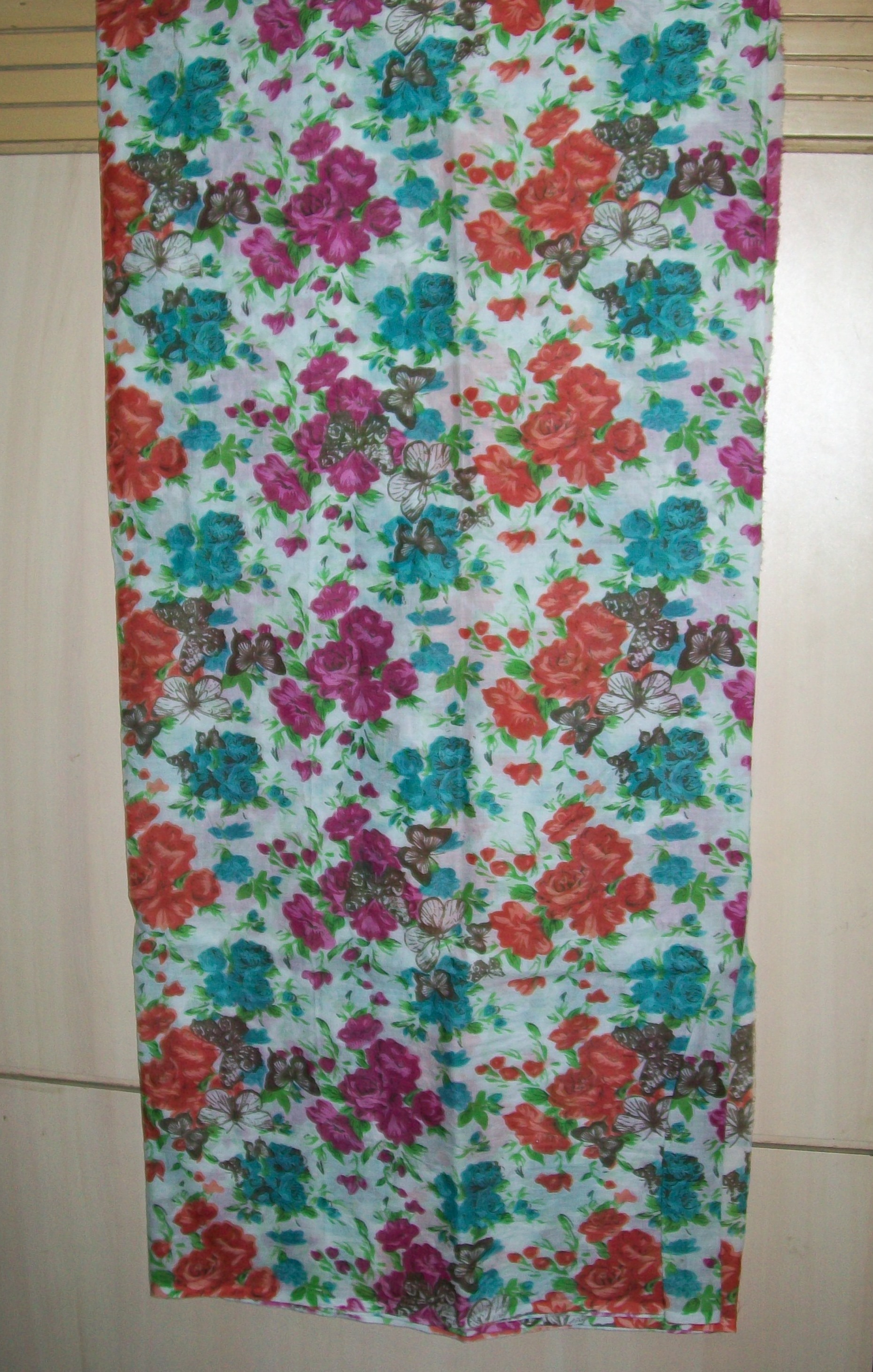 Manufacturers Exporters and Wholesale Suppliers of printed scarves Mumbai Maharashtra