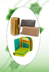 Manufacturers Exporters and Wholesale Suppliers of Ladies Wallets KolKata West Bengal