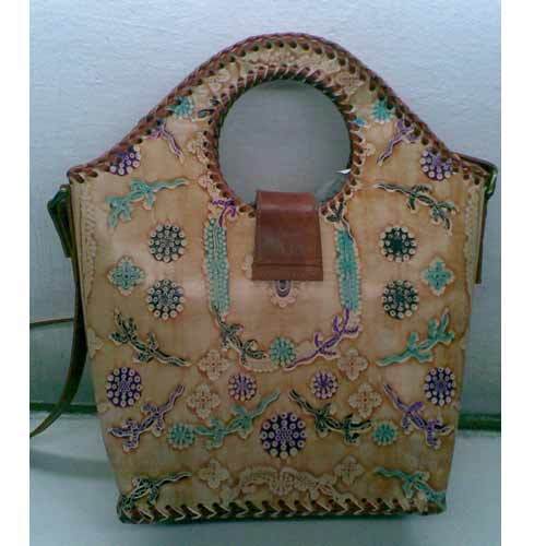 Leather Bags Manufacturer Supplier Wholesale Exporter Importer Buyer Trader Retailer in Delhi Delhi India