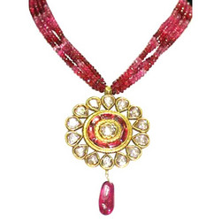 Manufacturers Exporters and Wholesale Suppliers of Antique Pendant Set Surat Gujarat