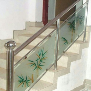 Stainless Steel (ss) Staircase Railing With Glass