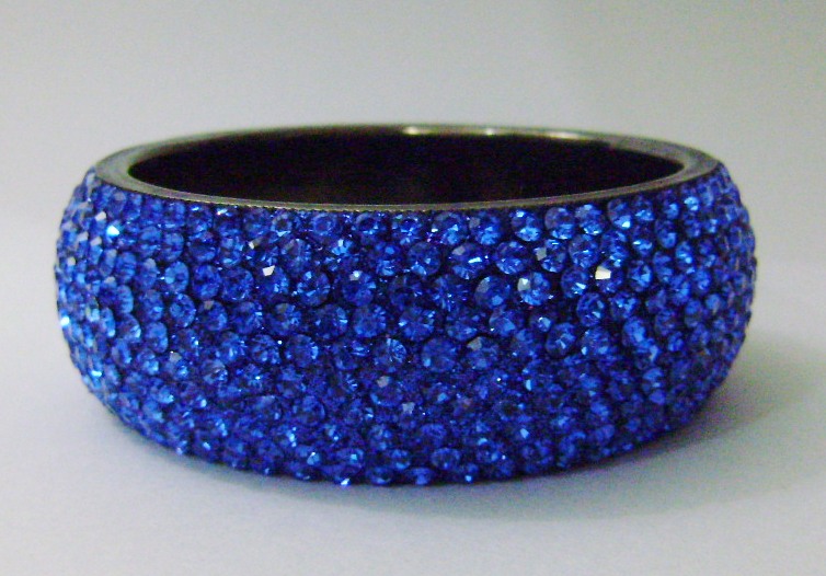 Manufacturers Exporters and Wholesale Suppliers of Designer Handmade Crystal Bangles Bihar Bihar