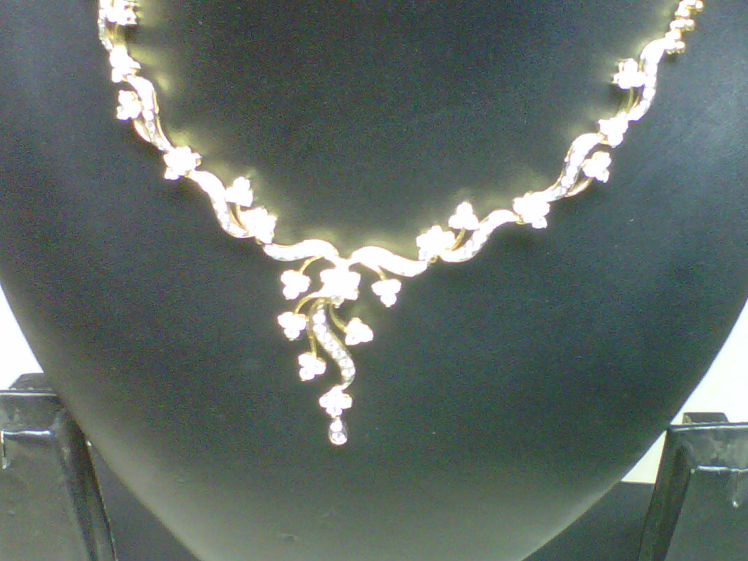 Manufacturers Exporters and Wholesale Suppliers of Diamond Necklace 01 Banglore Karnataka