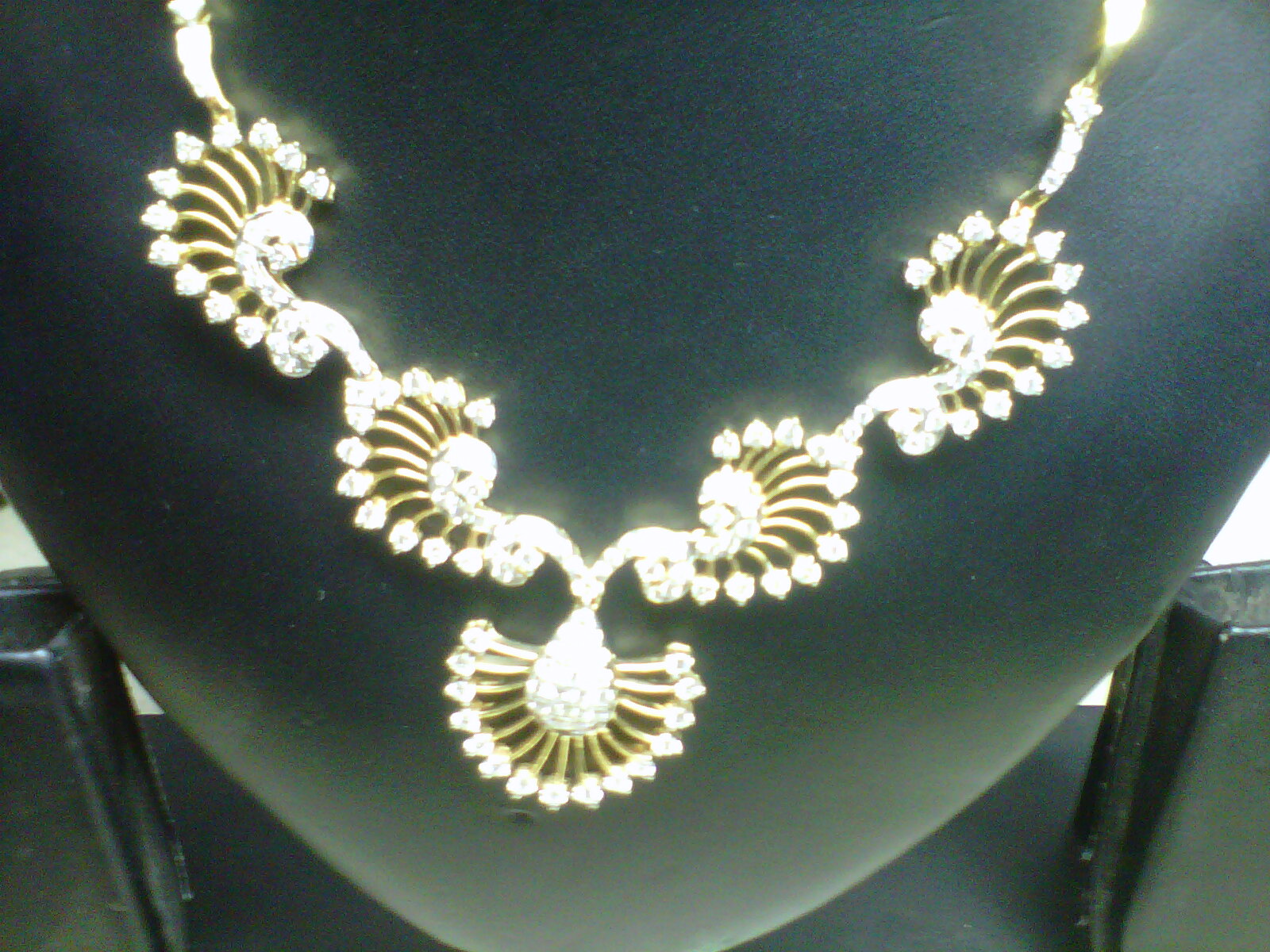 Diamond Necklace 02