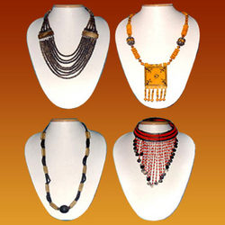 Manufacturers Exporters and Wholesale Suppliers of Fashion Necklaces New Delhi Delhi