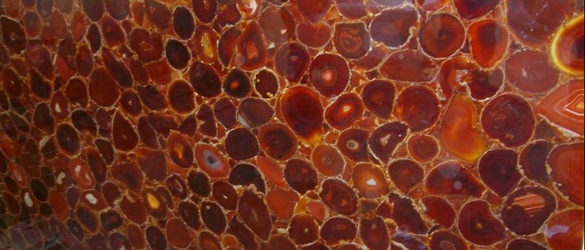 Manufacturers Exporters and Wholesale Suppliers of Red Agate Slabs Madanganj-Kishangarh Rajasthan