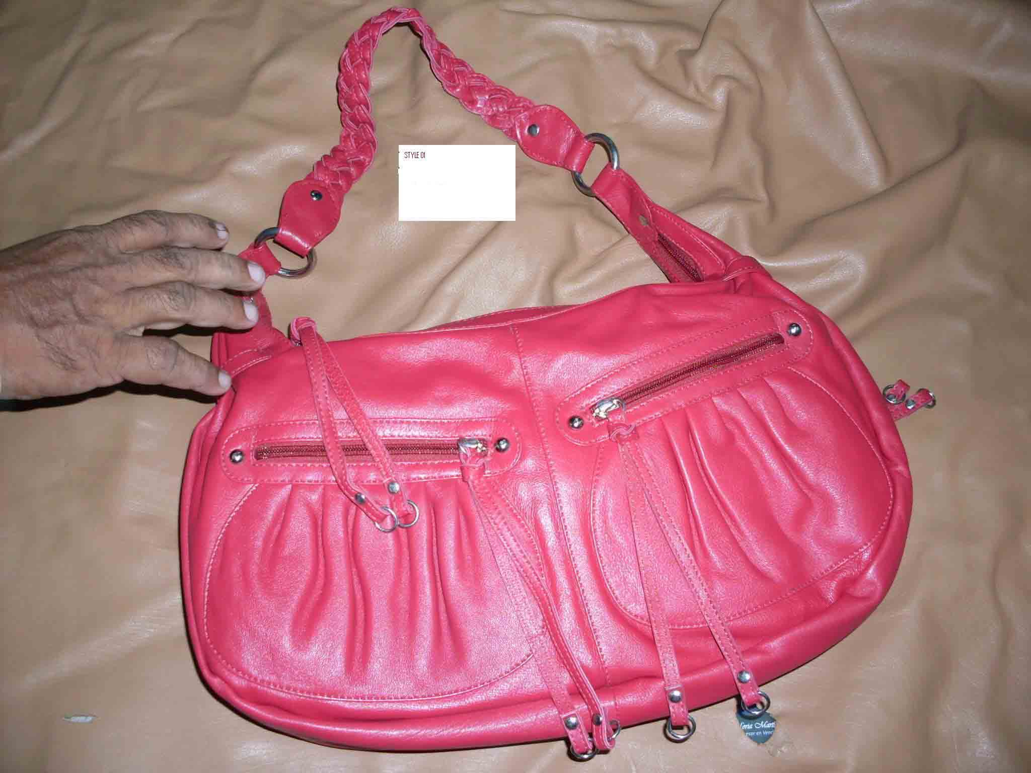 Ladies Leather Bag Manufacturer Supplier Wholesale Exporter Importer Buyer Trader Retailer in Kolkata West Bengal India