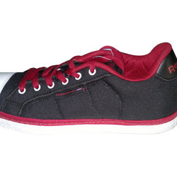 Manufacturers Exporters and Wholesale Suppliers of Athletic Shoes Mumbai Maharashtra