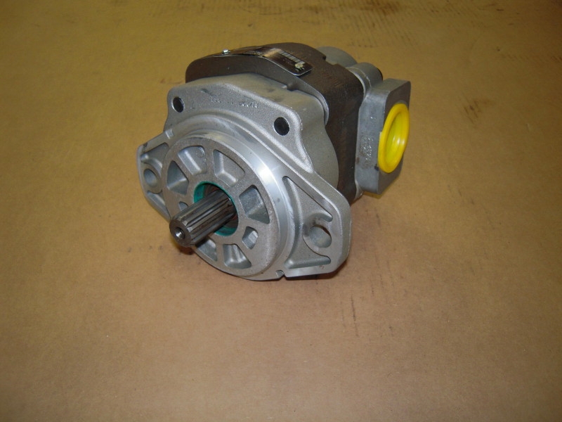 Manufacturers Exporters and Wholesale Suppliers of 54097 Hydraulic-Pump chnegdu 