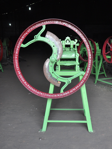 Hand Power Driven 8chaff Cutter Machine (taj Type )